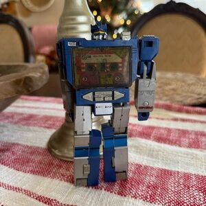Vintage Hasbro Transformers G1 Soundwave Action Figure 1983